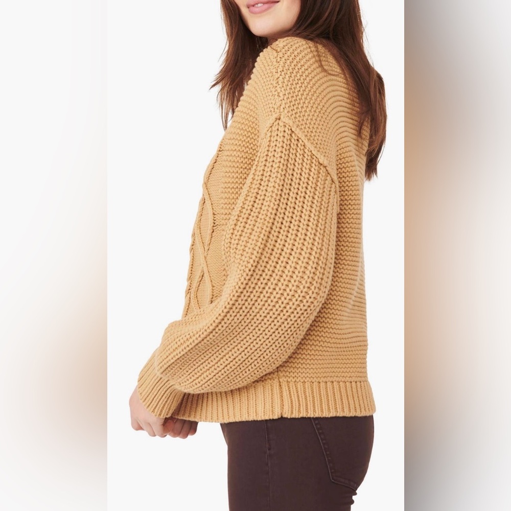 NWT FREE PEOPLE DREAM CABLE CREWNECK SWEATER - Picture 4 of 4